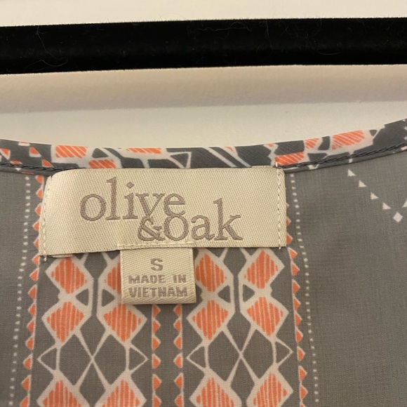 Olive and oak brand sun dress . Size small. Grey, orange and white pattern. - Picture 3 of 4